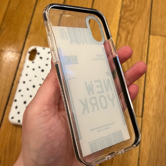 3 iPhone X/XS Cases & 3 Glass Screen Protectors - Picture 5 of 11